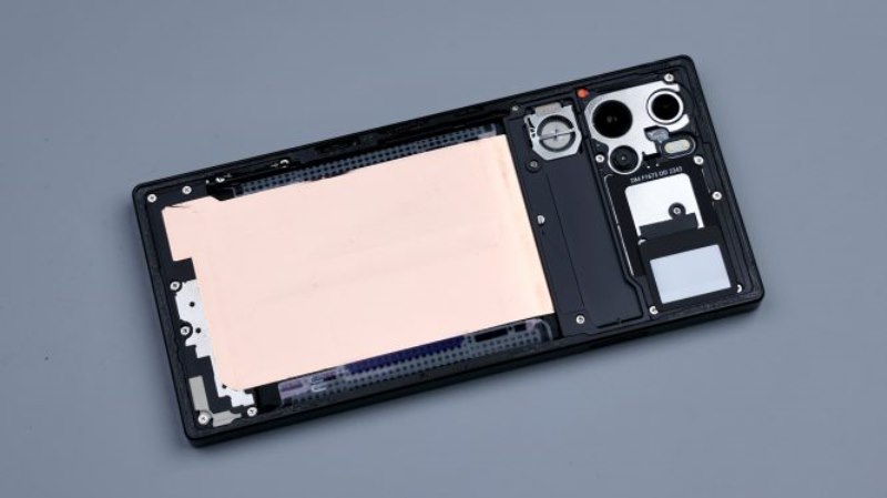 RedMagic 9 Pro+ Teardown